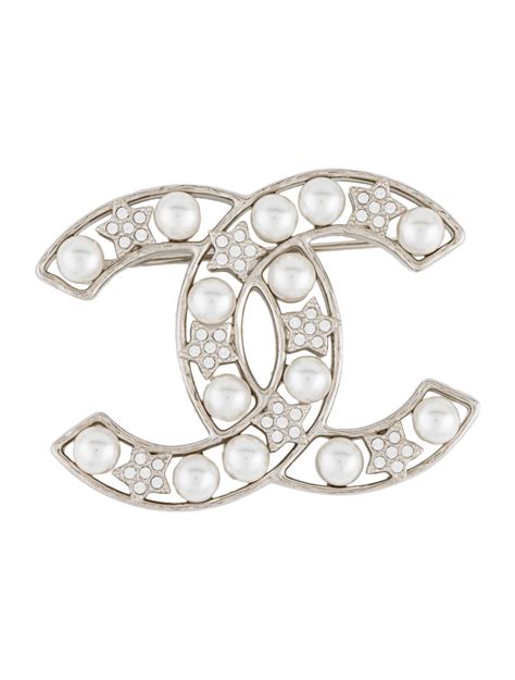 chanel brooches online.